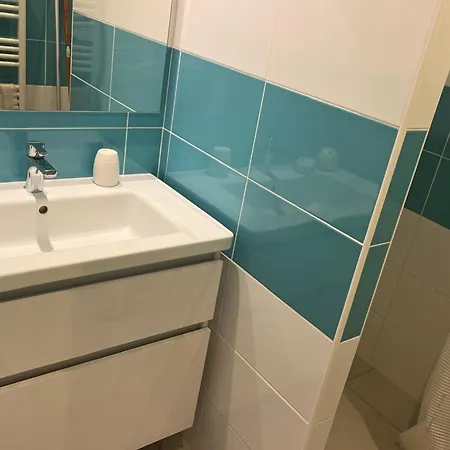 Apartment With Pool At 400 Meters From The Sea Saint-Raphael (Var)