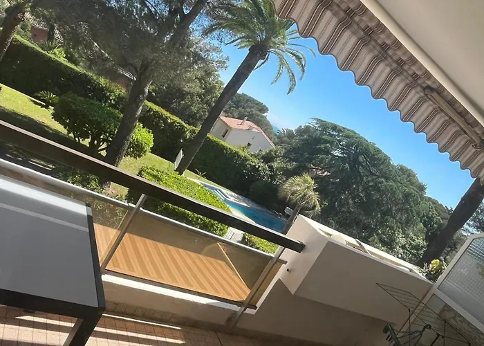 Apartamento With Pool At 400 Meters From The Sea